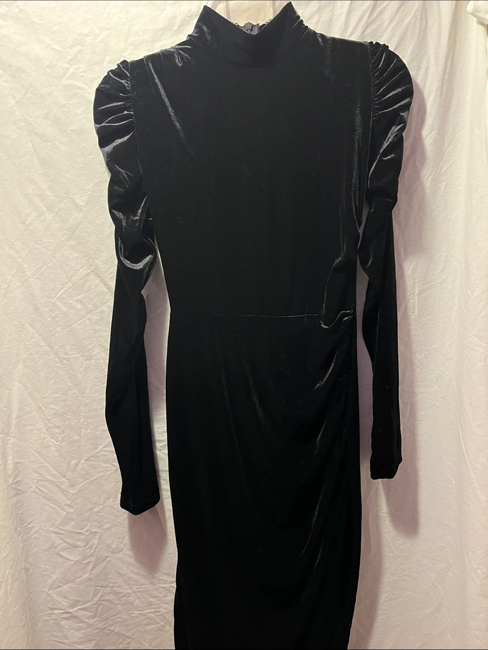 Black Velvet Long Sleeve Midi Dress
